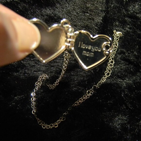 Jil Zarah Heart Locket Pendant Necklace 16 inch Pink Clay "I Love You Mom" NEW - Picture 5 of 8